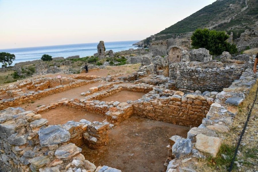 Anemurium Antik Kentinde Çalışmalar Devam Ediyor