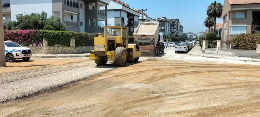 Manavgat Belediyesi, Asfalt Ve Yol Bakım Çalışmalarını Hızlandırdı