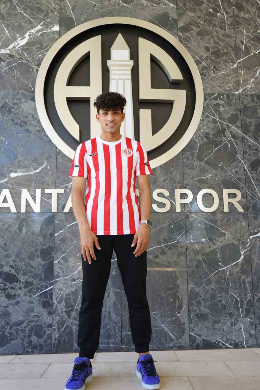 Iraklı Ali Jasim Antalyaspor’da