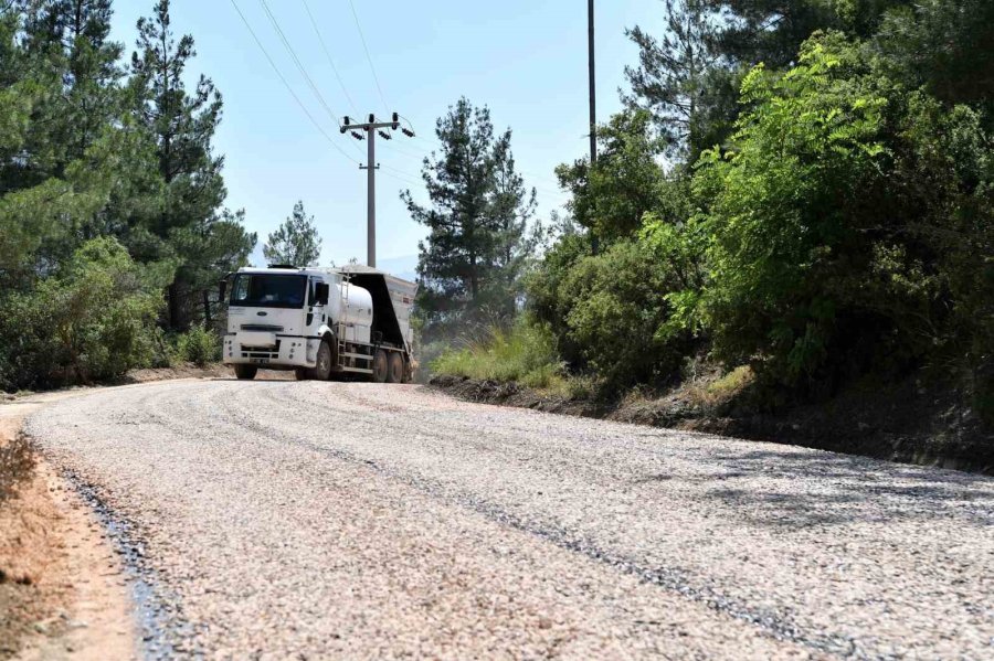 Konyaaltı Belediyesi, Alim Pınarı Yaylası’nın Yol Sorununu Çözdü