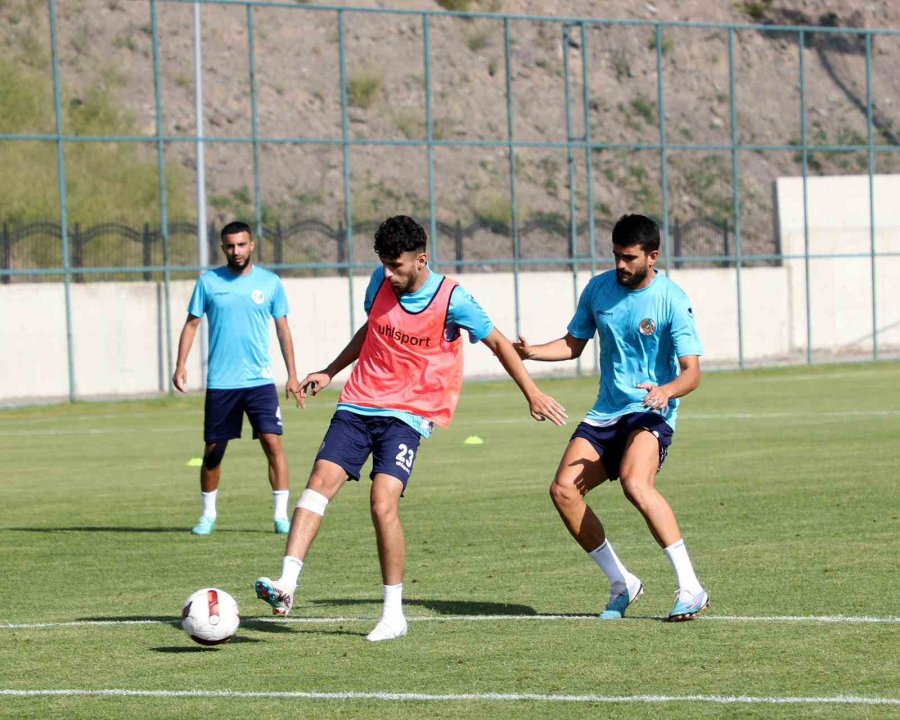 Alanyaspor Erzurum Kampını Tamamladı