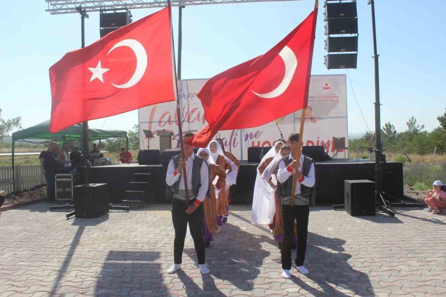 Konya’da 2. Karapınar Lavanta Festivali Düzenlendi