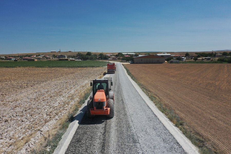 Karatay’ın Yolları Daha Konforlu Ve Güvenli Hale Geliyor