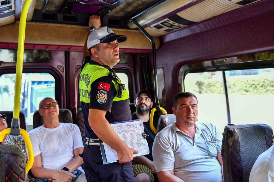 Mersin’de Zabıta Ekipleri Toplu Taşıma Araçlarında Denetimlerini Sürdürüyor