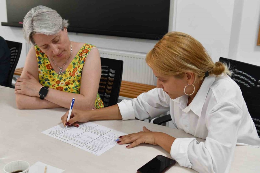 Sosyal Girişimcilere Verilen Destekler Anlatıldı