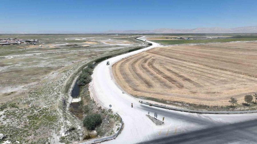 Konya Büyükşehir, Sakyatan-karakaya Yolunda Standardı Yükseltiyor