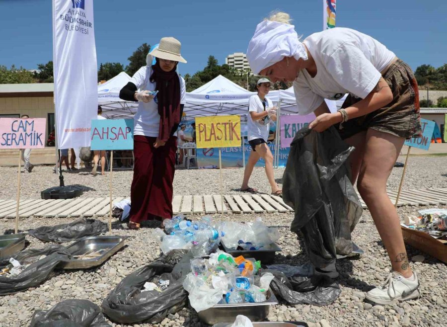 "plastiksiz Kıyılar, Plastiksiz Sular Projesi" Konyaaltı Sahili’nde Başladı