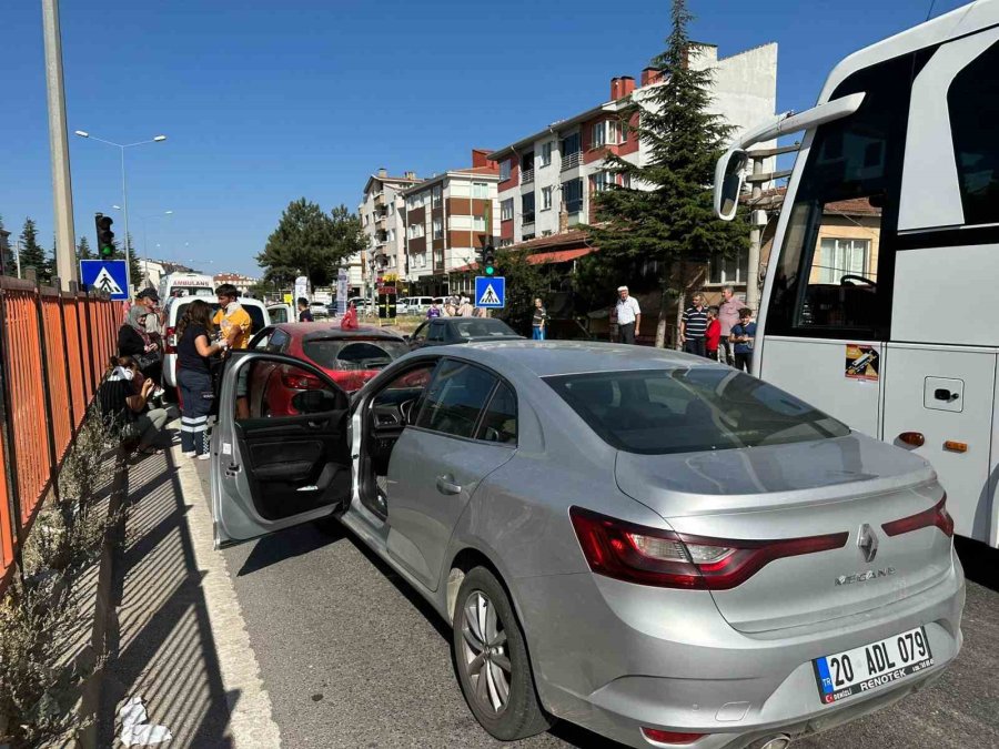 Eskişehir’de Zincirleme Kaza: 4 Yaralı