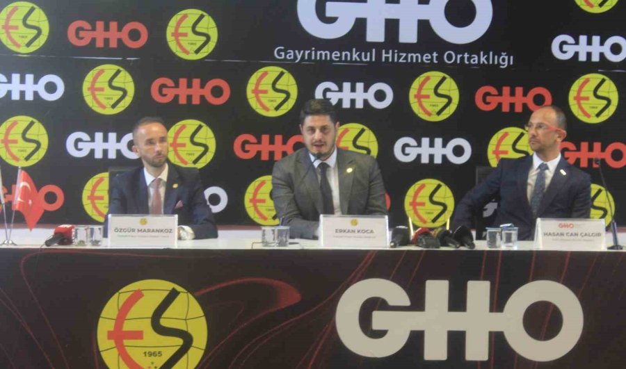 Eskişehirspor Yeni Forma Göğüs Sponsorunu Tanıttı