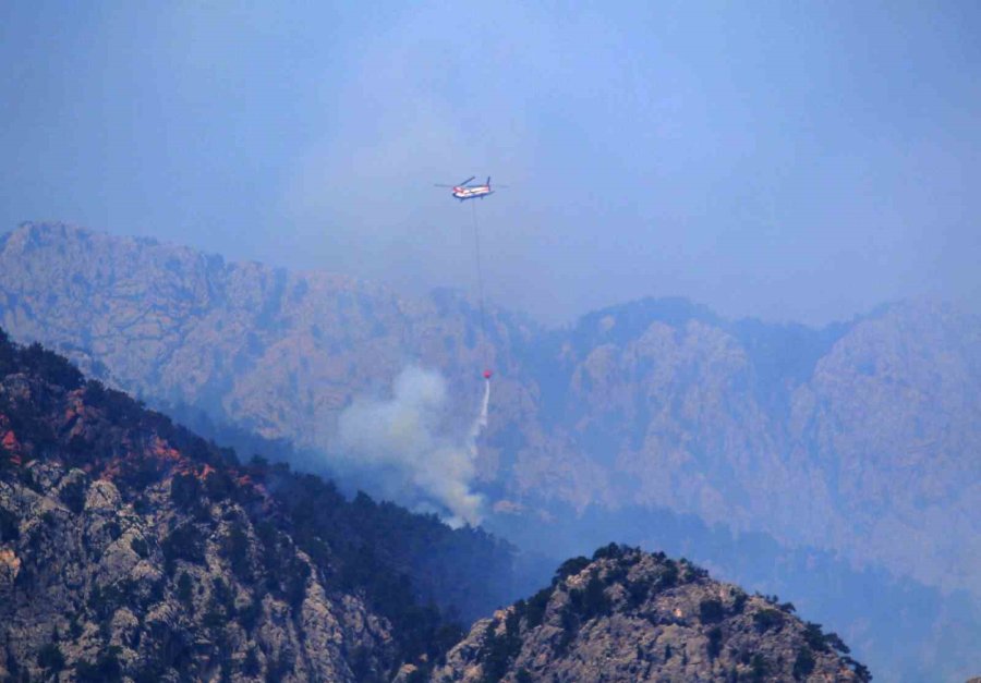 Antalya Kemer’deki Orman Yangını 4. Gününde Devam Ediyor