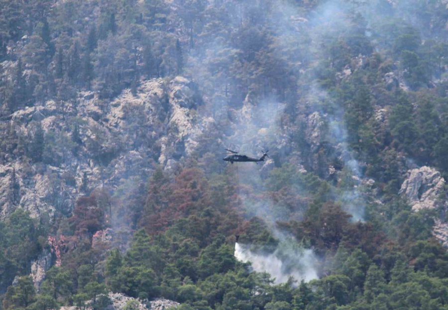 Antalya Kemer’deki Orman Yangını 4. Gününde Devam Ediyor