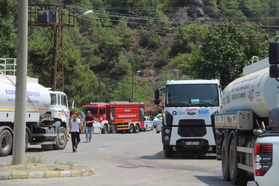 Antalya Kemer’deki Orman Yangını 4. Gününde Devam Ediyor