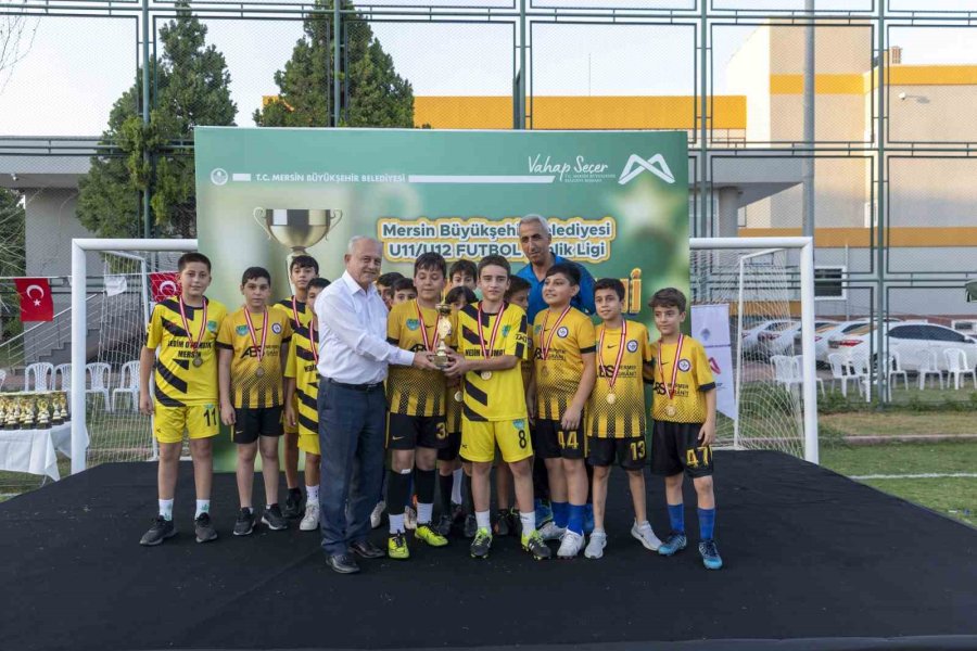 Mersin Büyükşehir Belediyesinin U-11 Ve U-12 Şenliği Sona Erdi