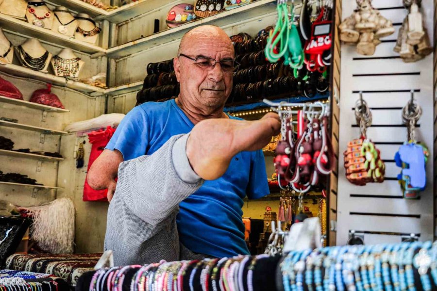 Doğduğunda Üzerine Kazan Kapatılıp Tarlada Ölüme Terk Edildi, Şimdi İse Herkese İlham Kaynağı Oluyor