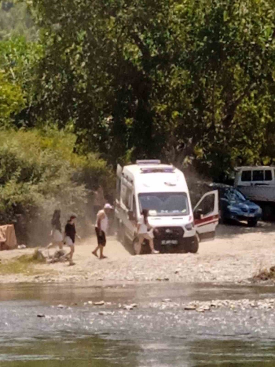 Serinlemek İçin Irmağa Giren Şahıs Hayatını Kaybetti