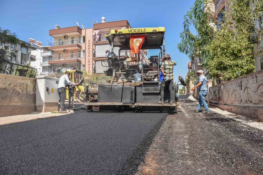 Kepez Gündoğdu’nun Asfaltını Yeniliyor