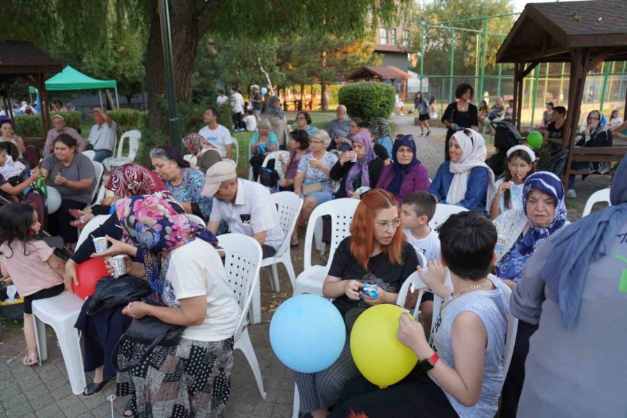 ’yaz Tepebaşı’nda Güzel’ Etkinliği Düzenlendi