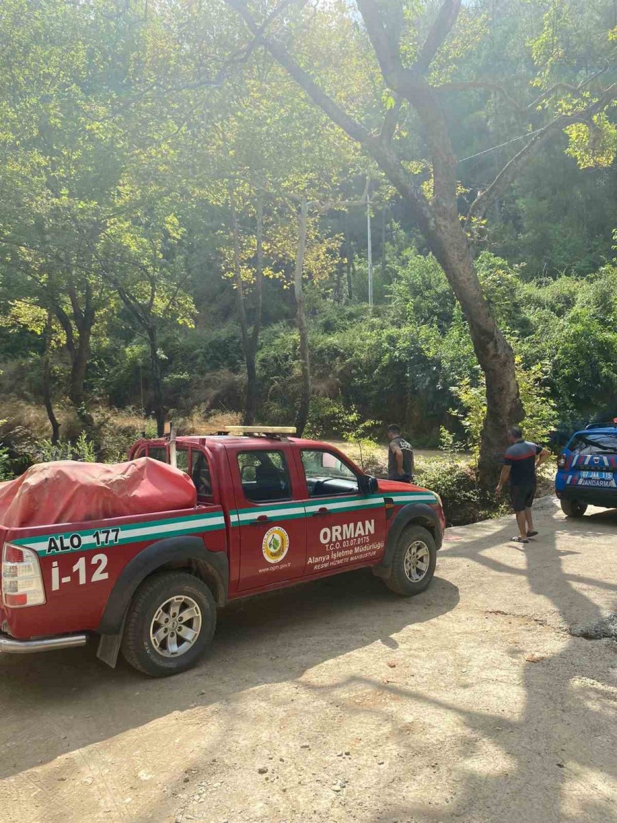 Antalya’da Ormanlık Alanlar Gyrocopter İle Havadan Denetlendi