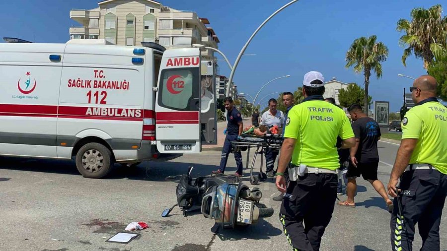 Chp İlçe Kongresinde Oy Kullanmaya Giderken Hayatını Kaybetti