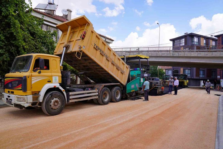 Tepebaşı’nda Sorunsuz Üstyapı İçin Çalışmalar Sürüyor