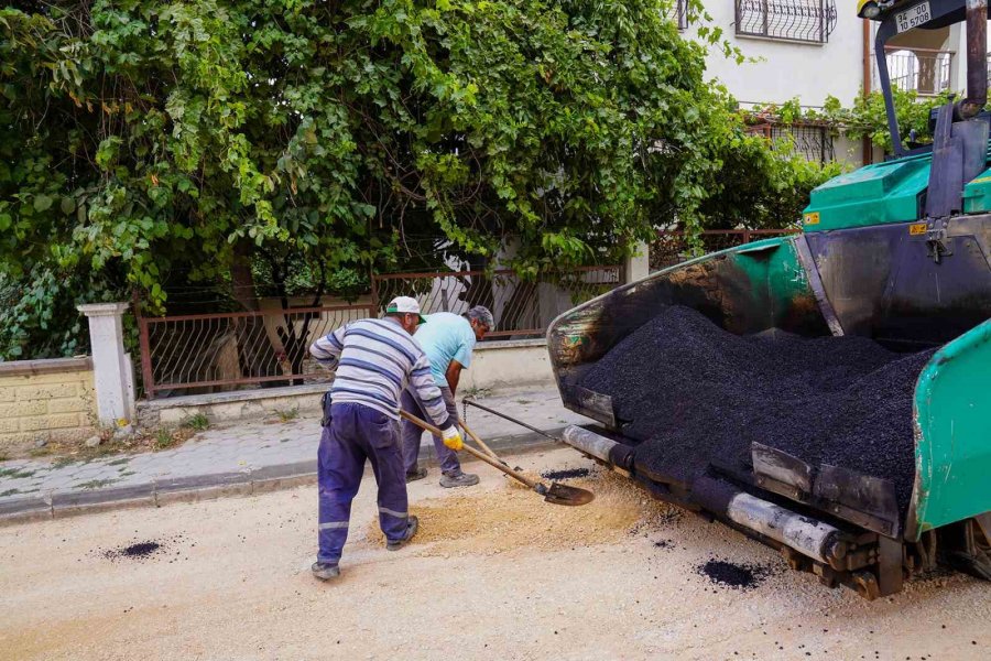 Tepebaşı’nda Sorunsuz Üstyapı İçin Çalışmalar Sürüyor