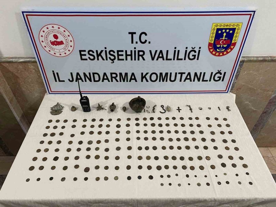 Eskişehir’de Jandarmadan Tarihi Eser Operasyonu