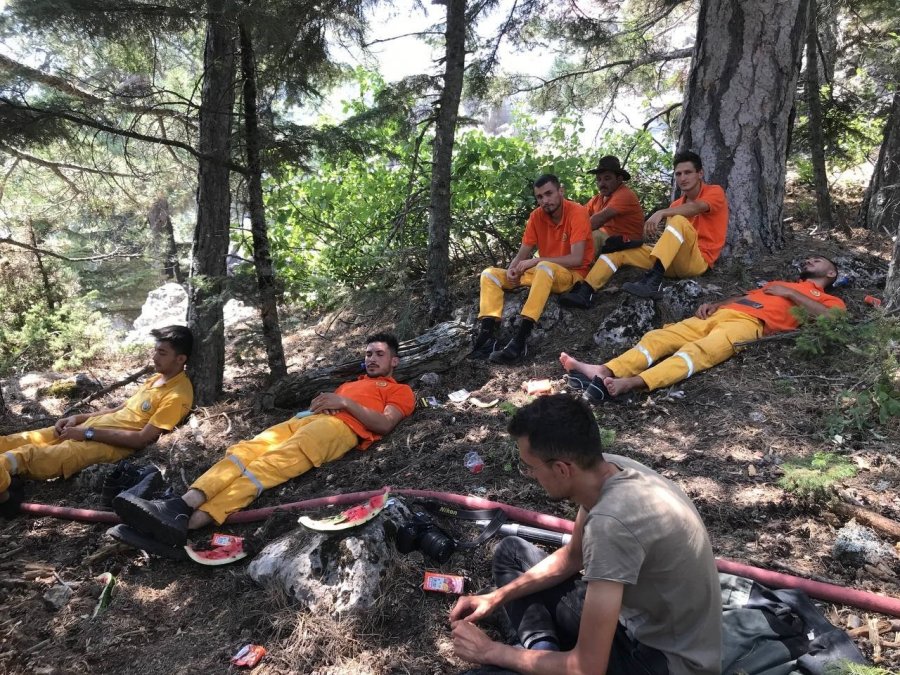 Akseki Yangını Kontrol Altına Alındı, 22 Saattir Çalışan İşçiler Derin Nefes Aldı