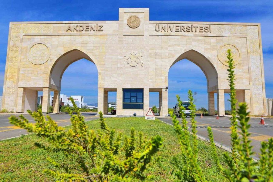 Akdeniz Üniversitesi Dünya Üniversiteleri Arasında