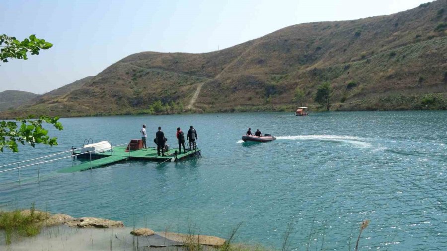 İngiliz Turist Yüzmek İçin Girdiği Irmakta Çevredekilerin Gözü Önünde Can Verdi