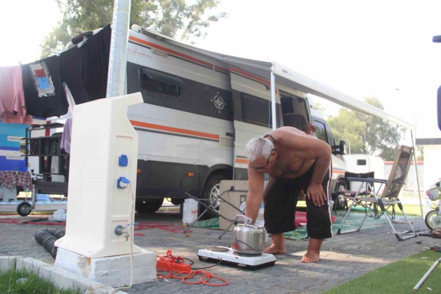 Karavan Tutkunlarına Karavan Parkta 5 Yıldızlı Hizmet