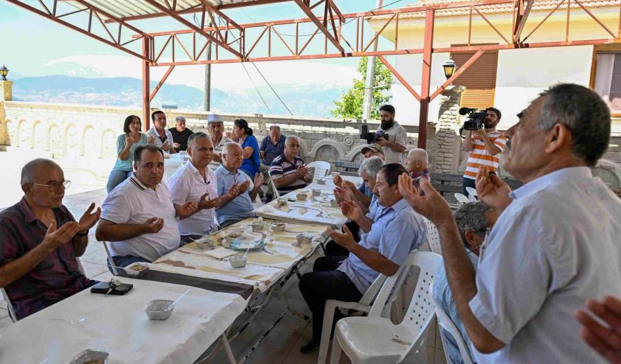 Başkan Uysal, Yaylada Çocukluk Arkadaşlarıyla Buluştu