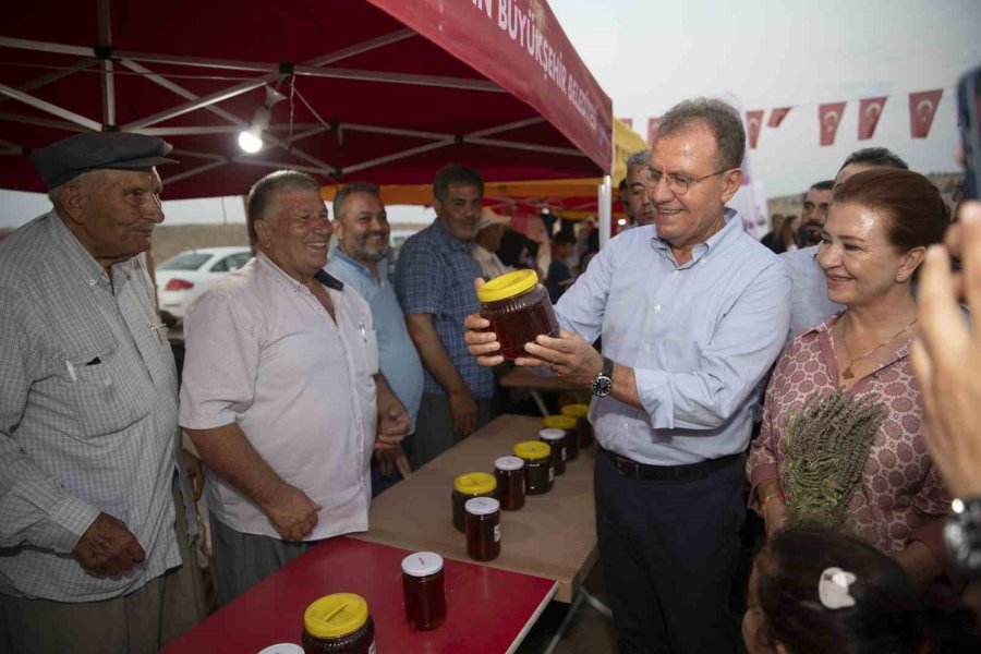 Tarsus İncir Şenliği Üreticilere Umut Oldu