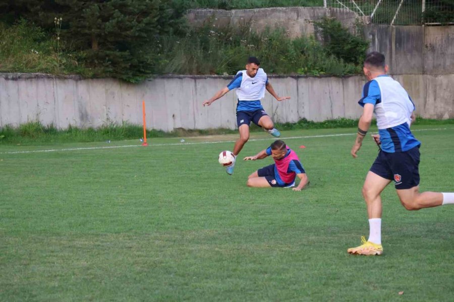 Kepez Belediyespor, Bolu’da 4 Hazırlık Maçı Oynayacak