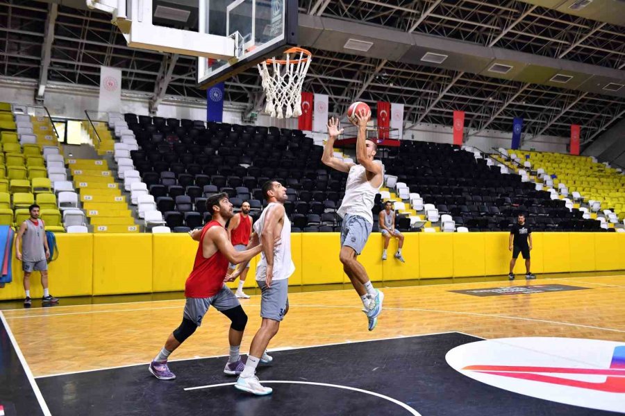 Msk Geleceğin Basketbolcularını Seçiyor