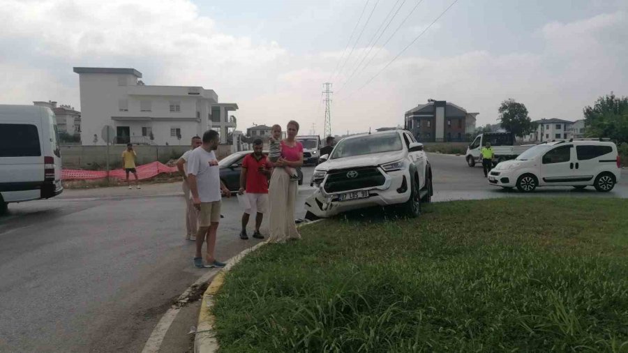 Kavşak Sistemindeki Göz Göre Göre Gelen Kaza Kamerada