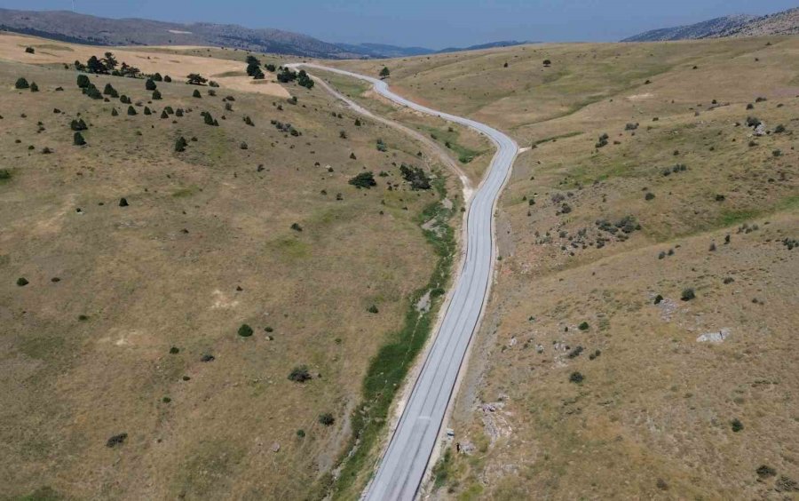 Ilgın’da 10 Kilometrelik Mahalle Yolunda Çalışmalar Tamamlandı