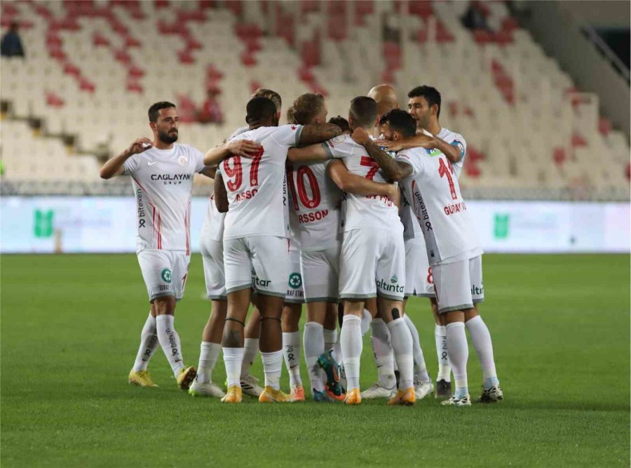 Antalyaspor Attığı 2 Golle, 2 Puan Aldı