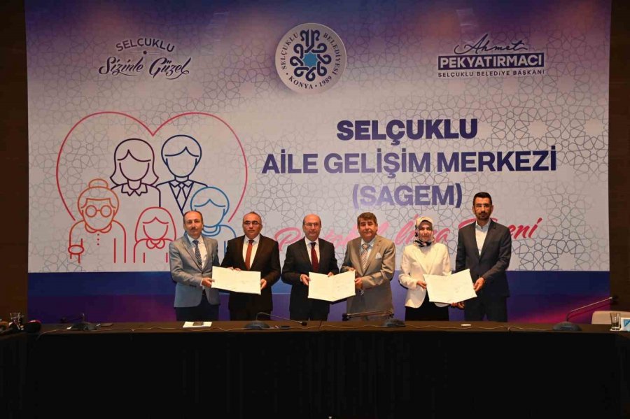 Selçuklu Aile Gelişim Merkezi İçin İmzalar Atıldı