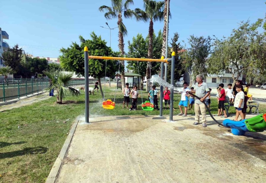 Akdeniz’de Parklardaki Oyun Grupları Yenileniyor