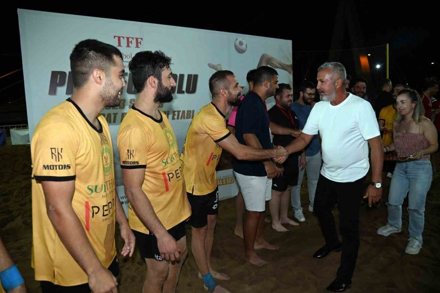 Türkiye Plaj Futbol Ligi’nin Manavgat Etabı Sona Erdi