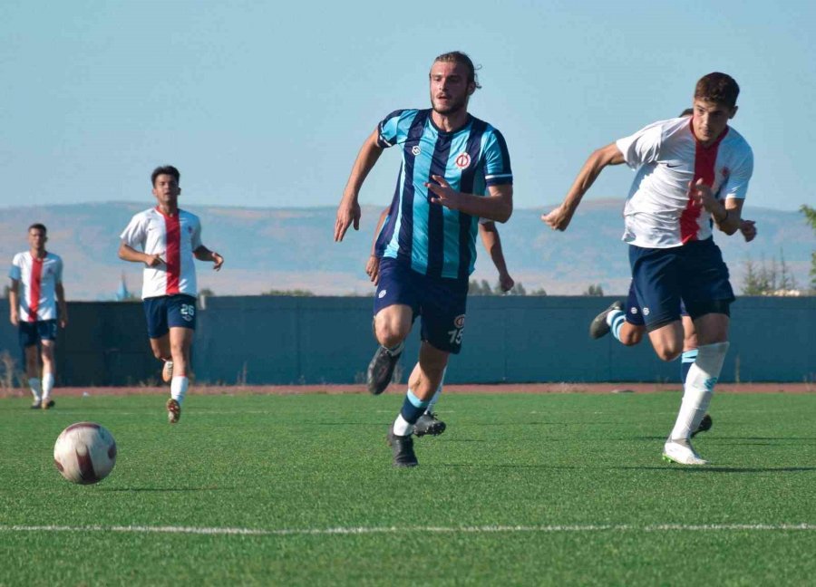 Anadolu Üniversitesi’nden İki Gollü Prova