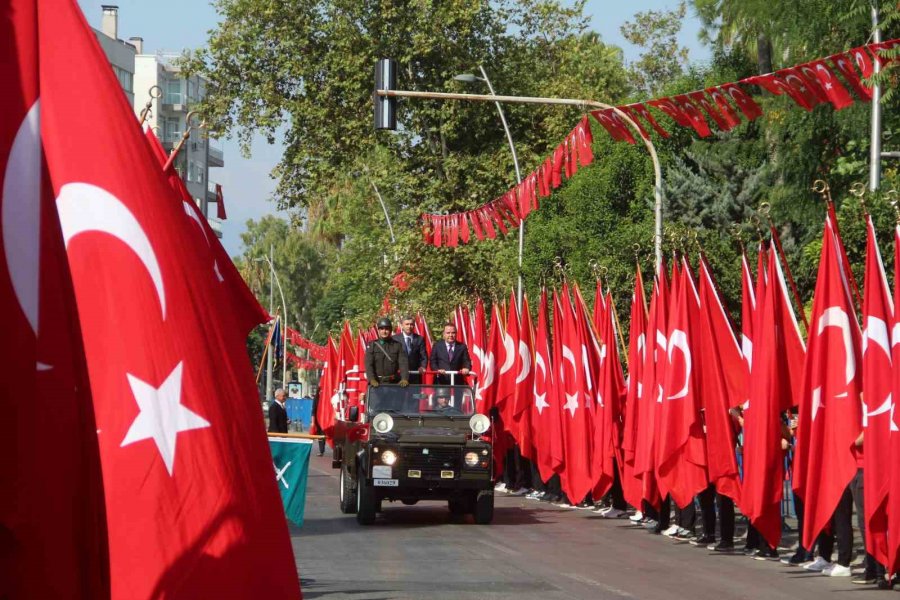 Antalya’da 30 Ağustos Zafer Bayramı Coşkusu