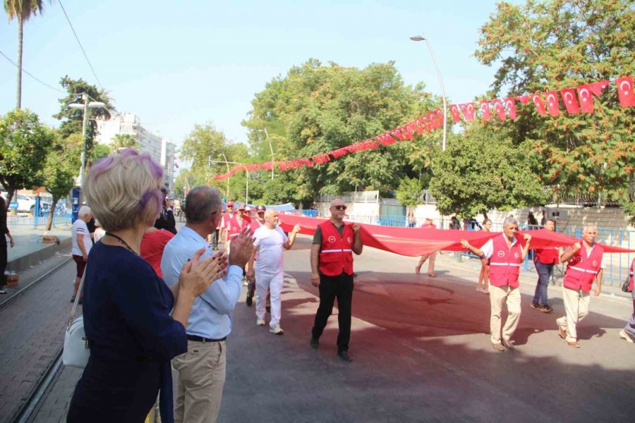 Antalya’da 30 Ağustos Zafer Bayramı Coşkusu