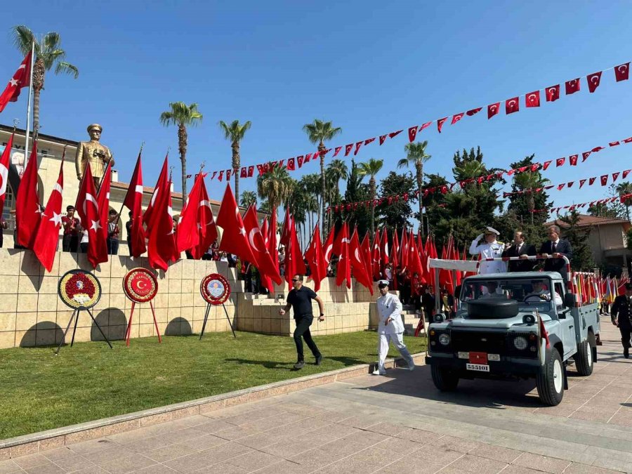 Mersin’de 30 Ağustos Zafer Bayramı Coşkuyla Kutlandı