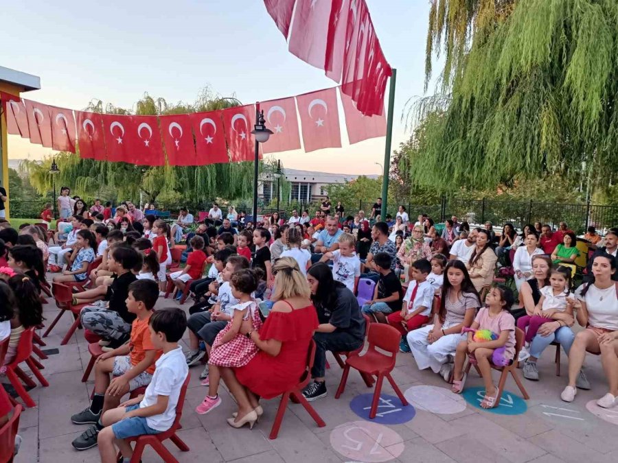 Valide Malhatun Anaokulunda 30 Ağustos Coşkusu