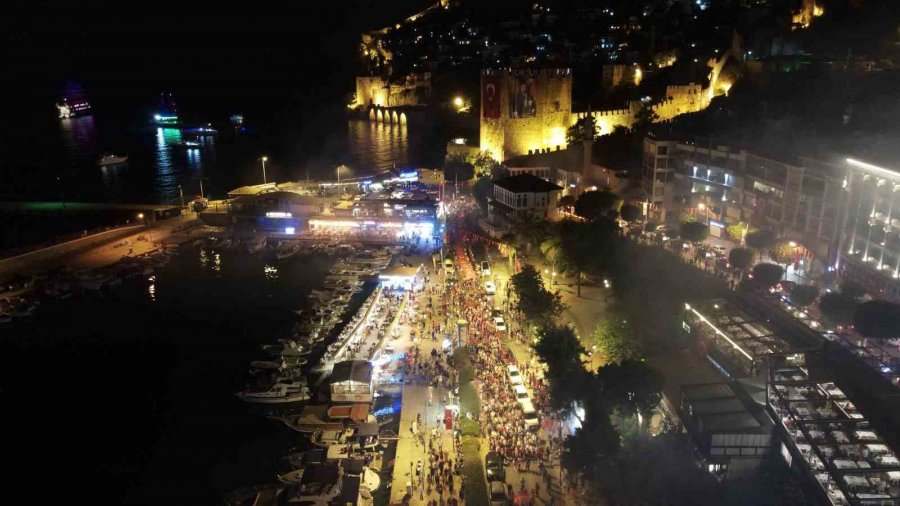 Alanya’da Fener Alaylı 30 Ağustos Kutlaması