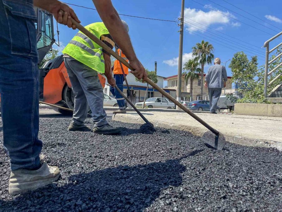 Tarsus’ta Son 4.5 Yılda 546 Kilometrelik Asfaltlama Çalışması Gerçekleştirildi