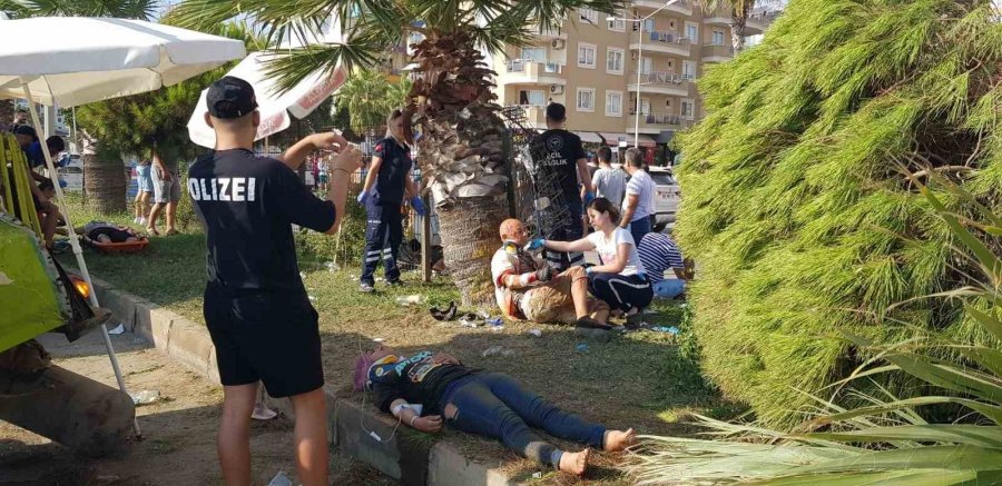 Antalya’da Feci Kaza: Saferi Aracı Takla Attı, 1 Ölü, Çok Sayıda Yaralı