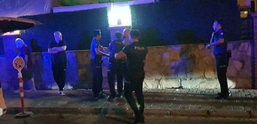 Alanya’da Uyuşturucu Krizine Giren Rus Turist, Polislere Ecel Teri Döktürdü