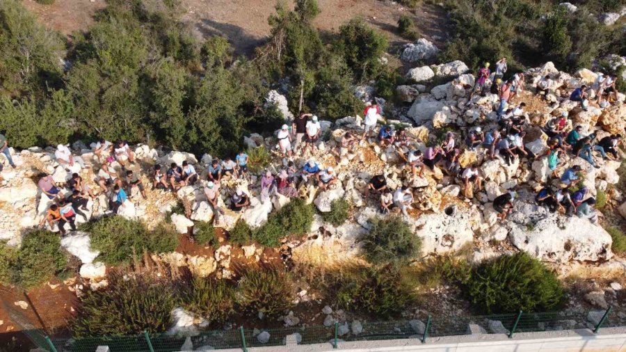 Bebeklisi, Bastonlusu, Çok Sayıda Kadın Maça Gelip Takımlarına Destek Verdi